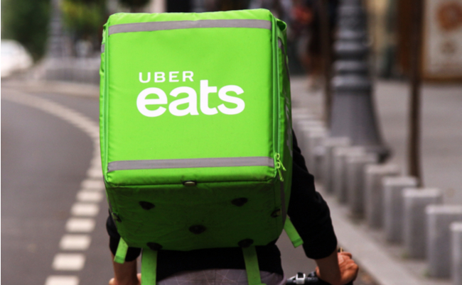 Uber Eats(ウーバーイーツ)のタックスリターンと税金